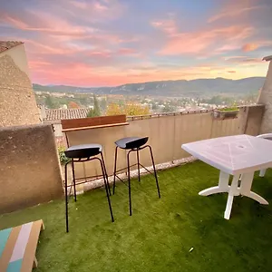 Grand T1 Vue Collines Au Coeur De La Provence Appartement
