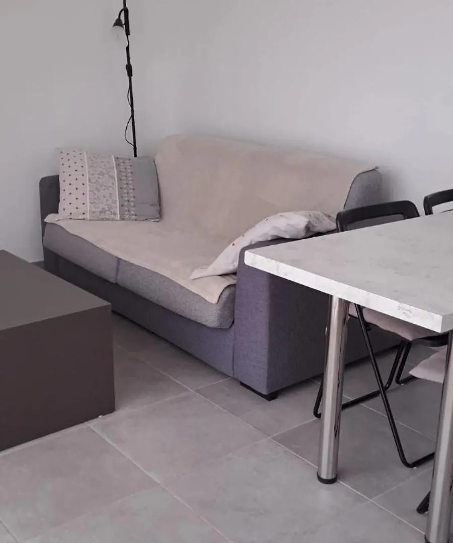 Appartement Chaleureux Pres De Greoux-Les-Bains Avec Jardin Apartment